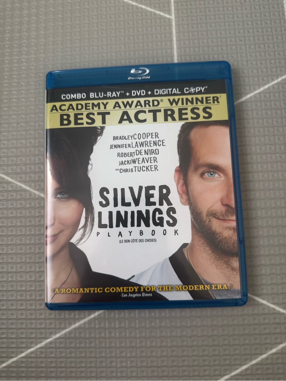 Silver Linings Playbook Blu-ray DVD Combo - White & Blue Cover